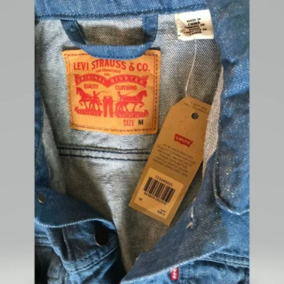 Levi's Trucker Denim Jacket in Blue "Linen" like look size M NWT - Picture 6 of 6